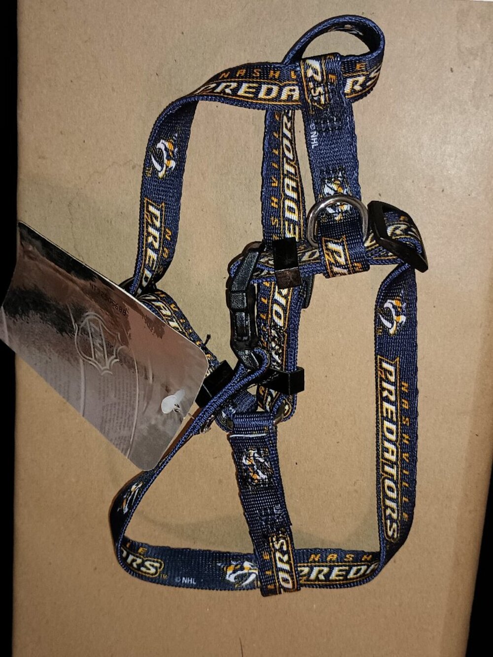 NEW Nashville Predators NHL Adjustable Dog Harness XS